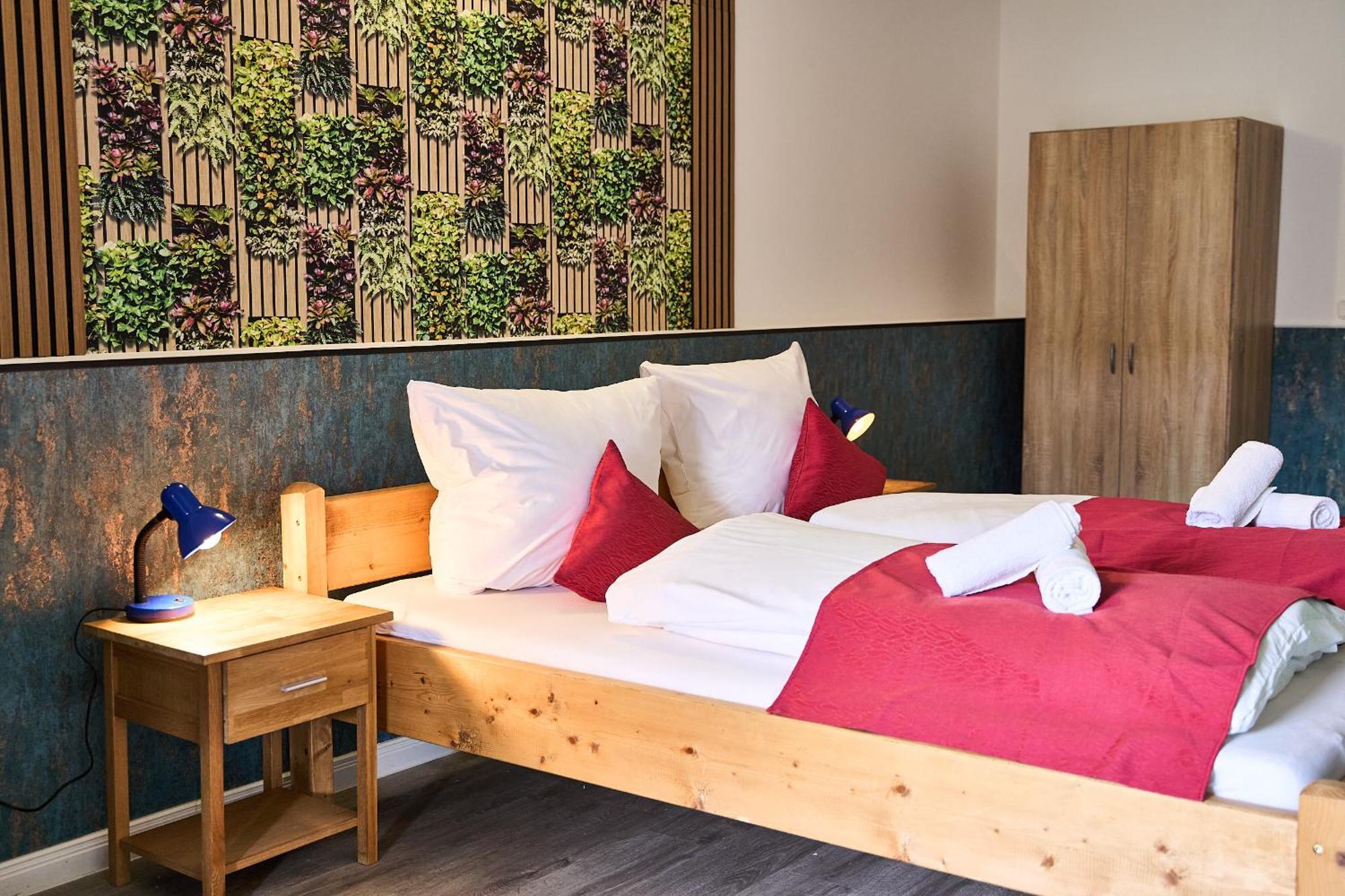 Hotel Maximo Pinneberg Bagian luar foto