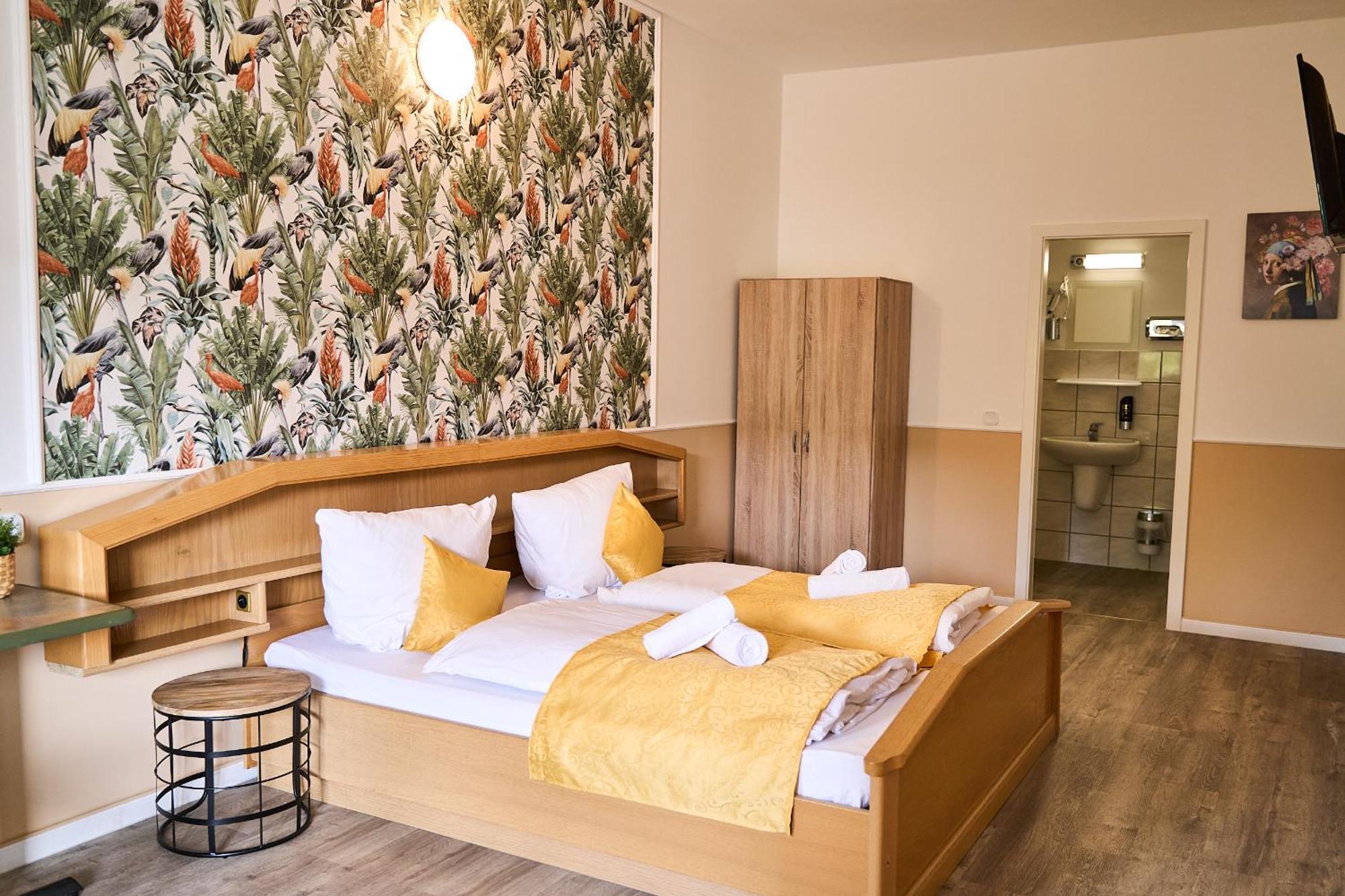 Hotel Maximo Pinneberg Bagian luar foto