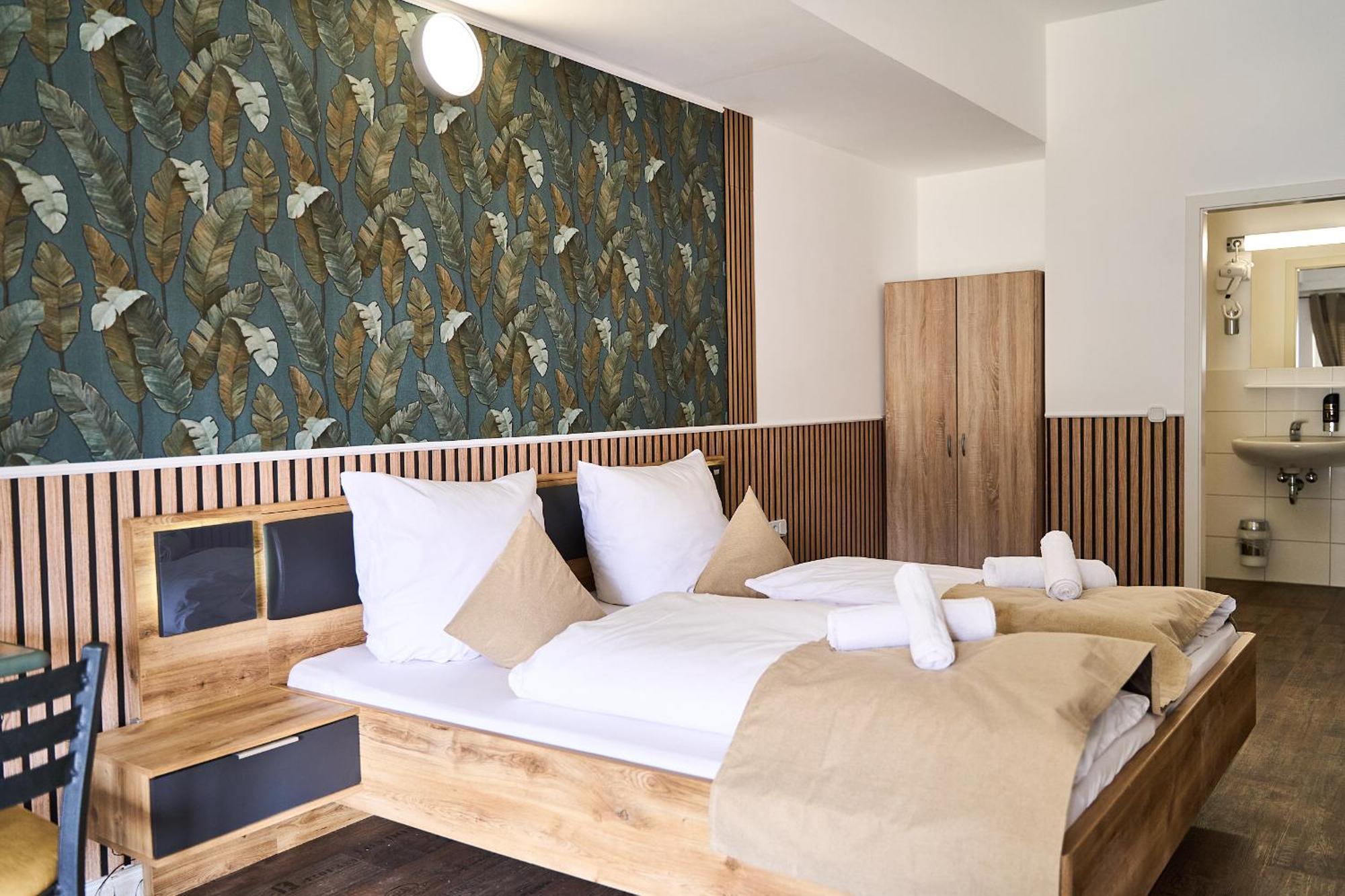Hotel Maximo Pinneberg Bagian luar foto